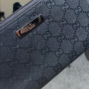 Black Gucci Wallet/ Wristlet